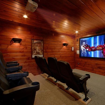 Knotty & Nice Holiday Home Gatlinburg Esterno foto