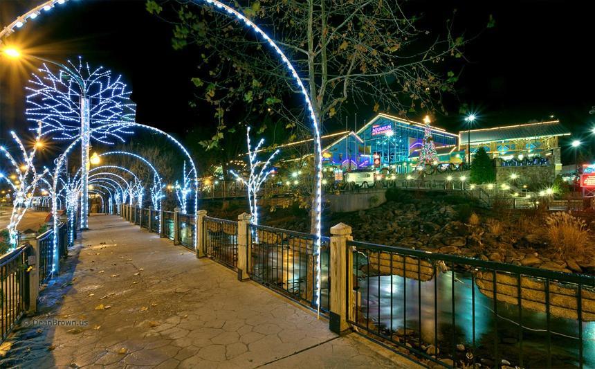 Knotty & Nice Holiday Home Gatlinburg Esterno foto