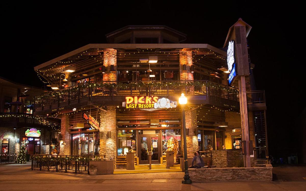 Knotty & Nice Holiday Home Gatlinburg Esterno foto